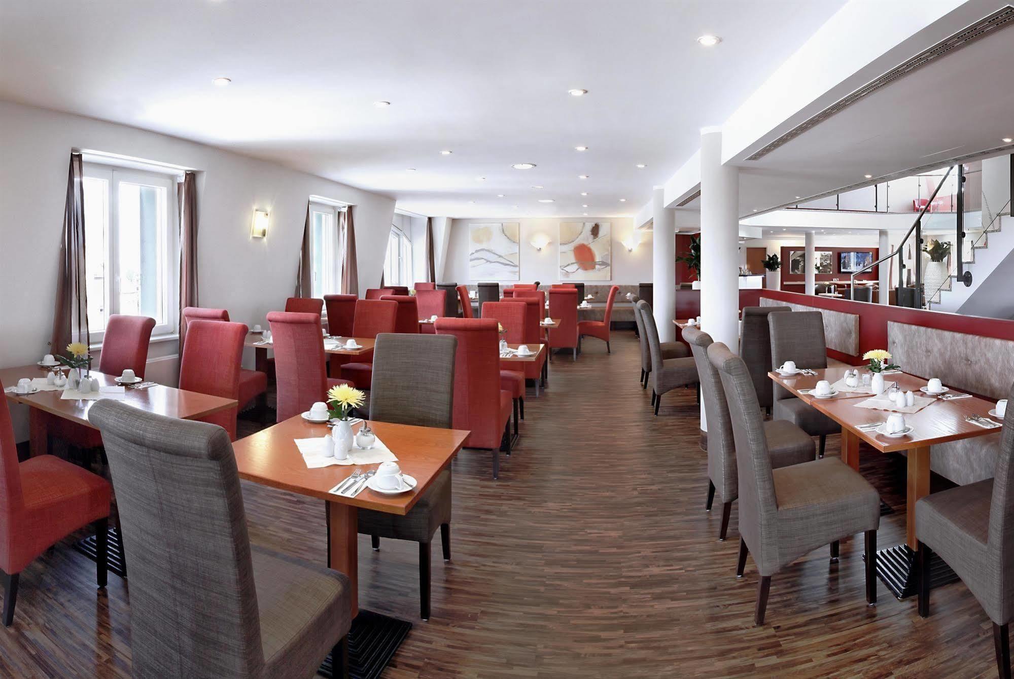 H+ Hotel Λειψία Εξωτερικό φωτογραφία